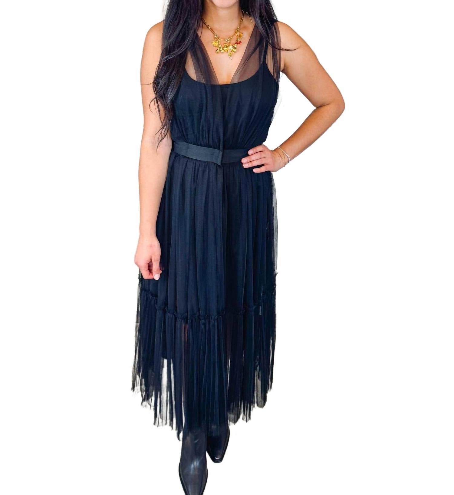 Платье Kelsey из тюля черное ASTRID
Платье Kelsey из тюля черное ASTRID