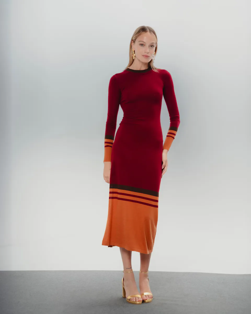 Платье миди в рубчик Adriana Dolores Promesas, бордовый
Платье миди в рубчик Adriana Dolores Promesas, бордовый