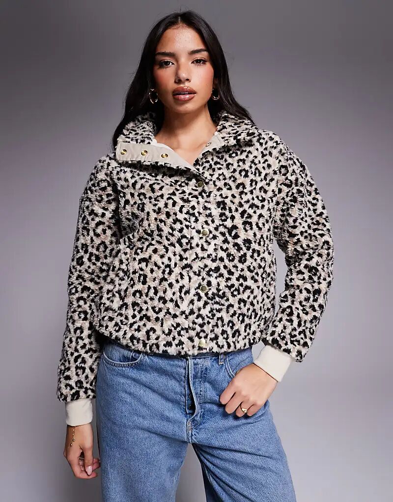 Флисовая куртка Barbour International Harley с леопардовым принтом бежевого и черного цветов
Флисовая куртка Barbour International Harley с леопардовым принтом бежевого и черного цветов