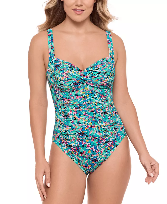 Женский цельнокроеный купальник с закрученной передней частью и сборками Swim Solutions, мультиколор
Женский цельнокроеный купальник с закрученной передней частью и сборками Swim Solutions, мультиколор