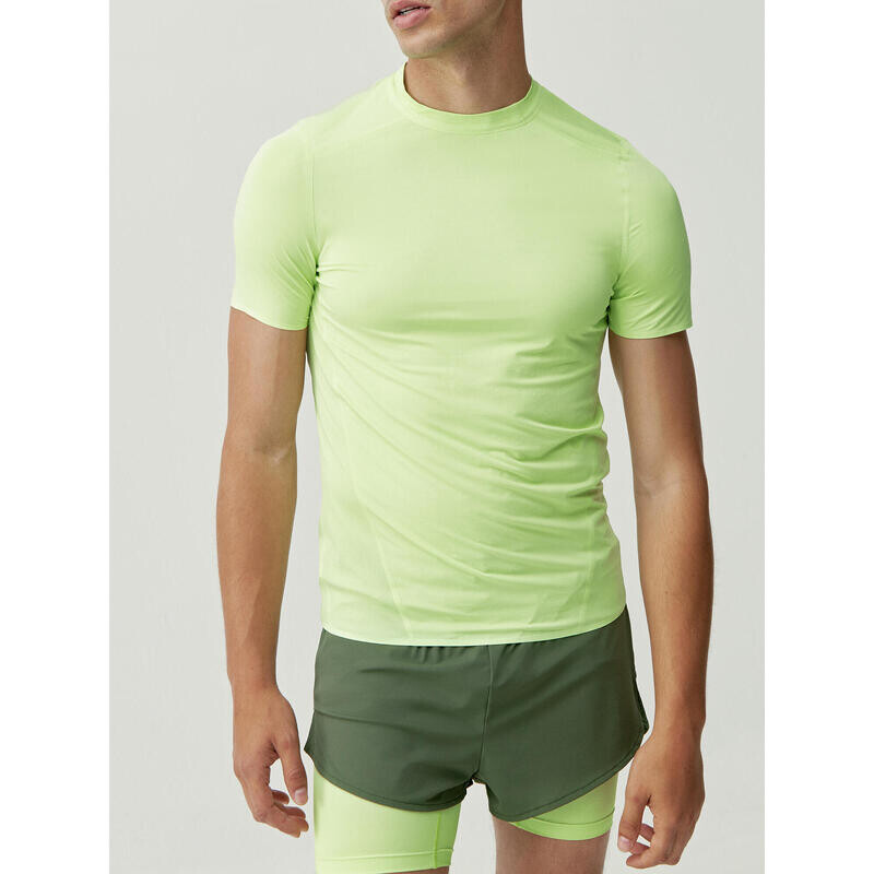 Спортивная футболка Born Living Yoga, светло-зеленый
Спортивная футболка Born Living Yoga, светло-зеленый