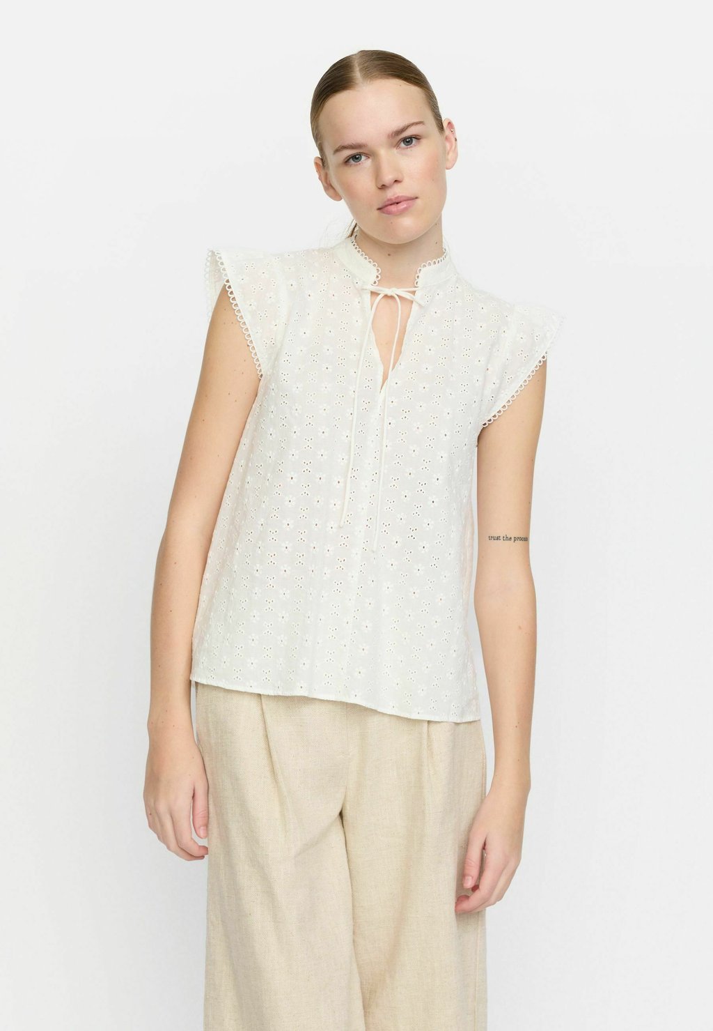 Блуза Soft Rebels, белый
Блуза Soft Rebels, белый