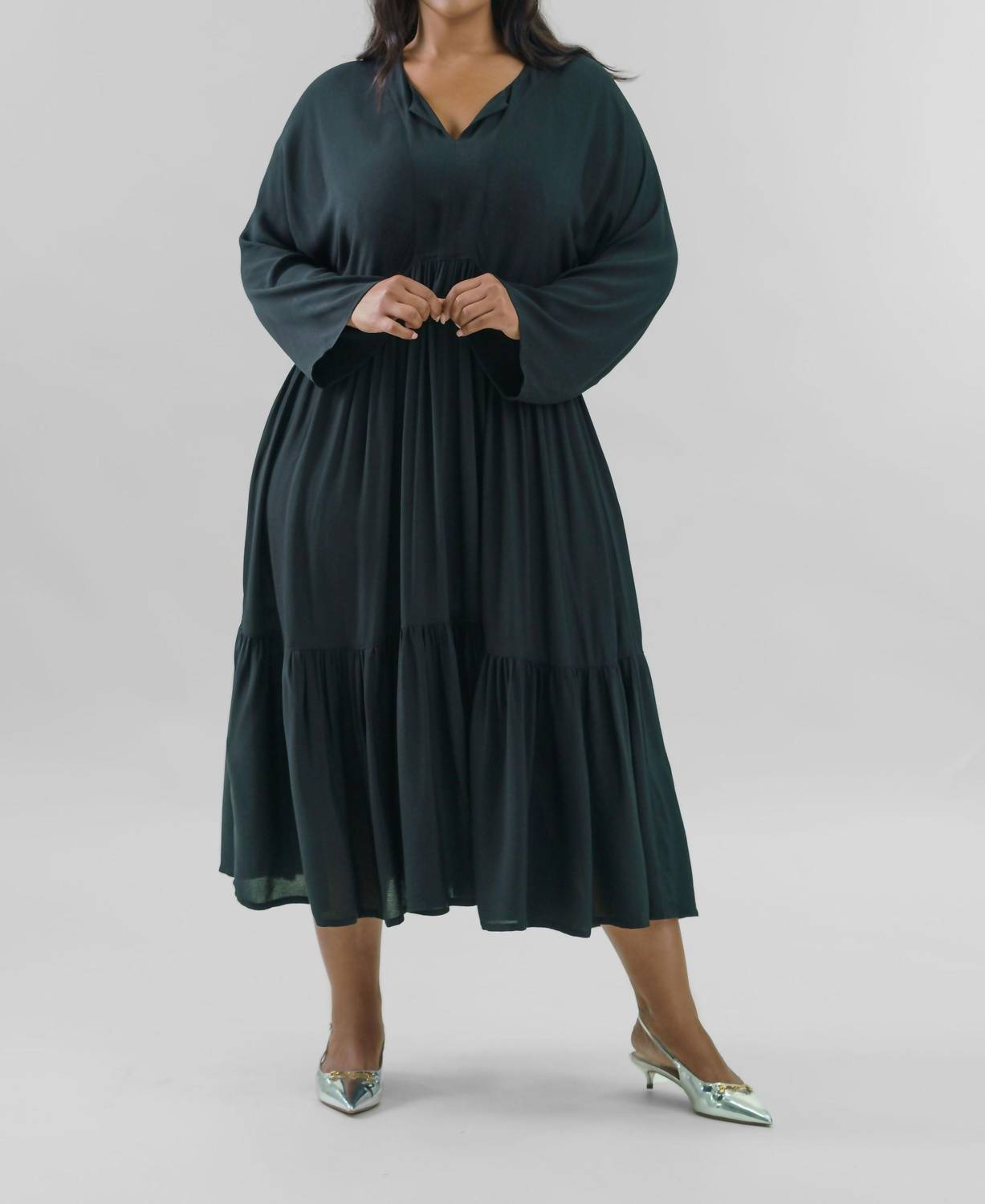 Кружевное креповое платье с воланами - Plus In Black BITTE KAI RAND
Кружевное креповое платье с воланами - Plus In Black BITTE KAI RAND