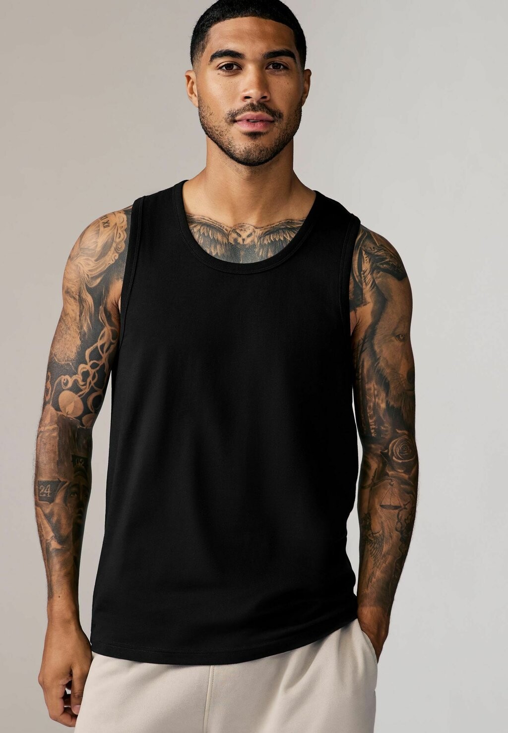 Топ 4 PACK REGULAR FIT Next, черный
Топ 4 PACK REGULAR FIT Next, черный