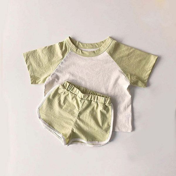 Комплект из топа с круглым вырезом и шорт летний хлопковый Mykids-Usa, Green
Комплект из топа с круглым вырезом и шорт летний хлопковый Mykids-Usa, Green