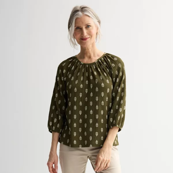 Женский топ с присборенным вырезом и фактурой Croft & Barrow, цвет green leaf geo
Женский топ с присборенным вырезом и фактурой Croft & Barrow, цвет green leaf geo