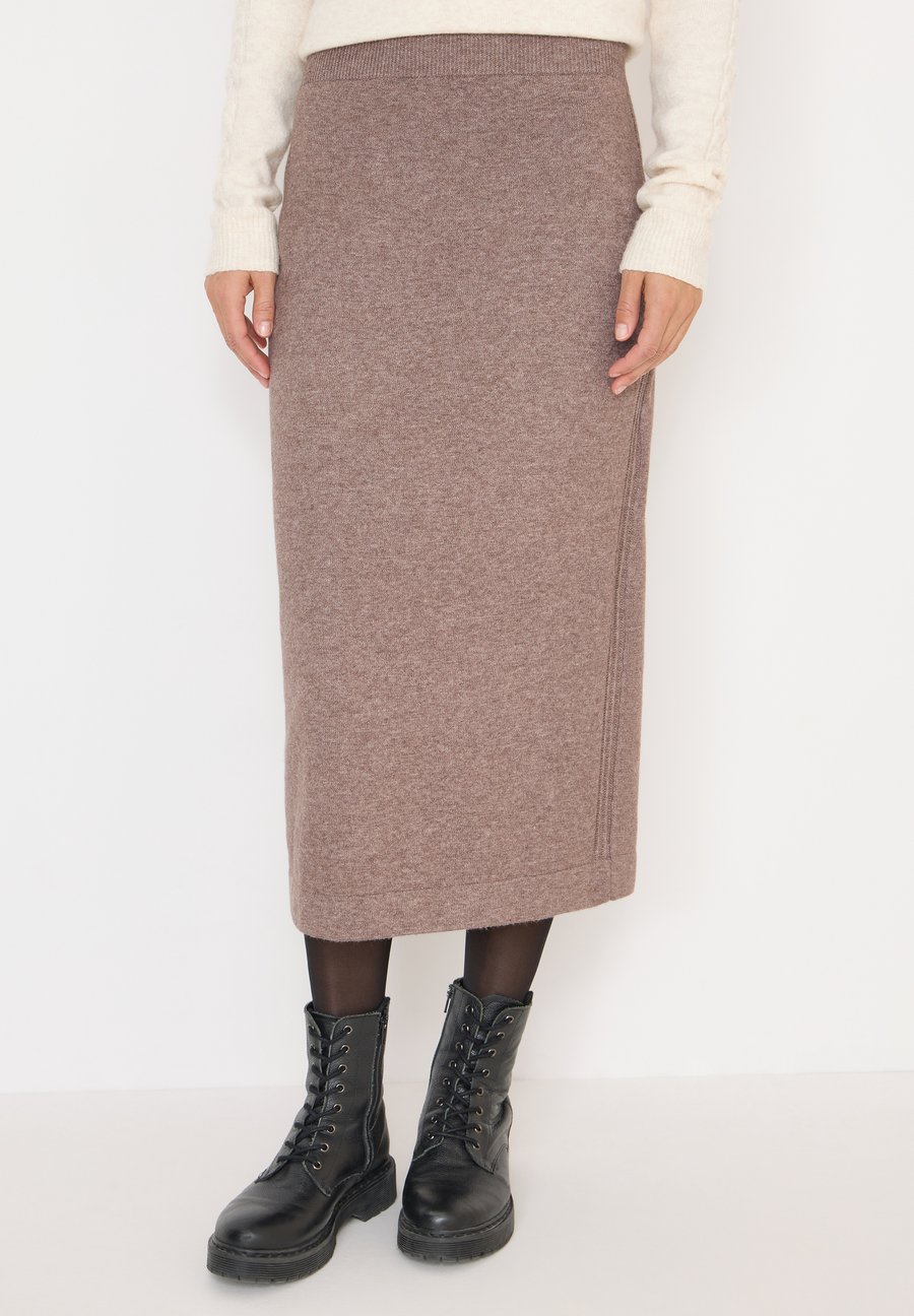 Юбка Cecil MIT STRUKTURDETAILS, Braun/Brown
Юбка Cecil MIT STRUKTURDETAILS, Braun/Brown