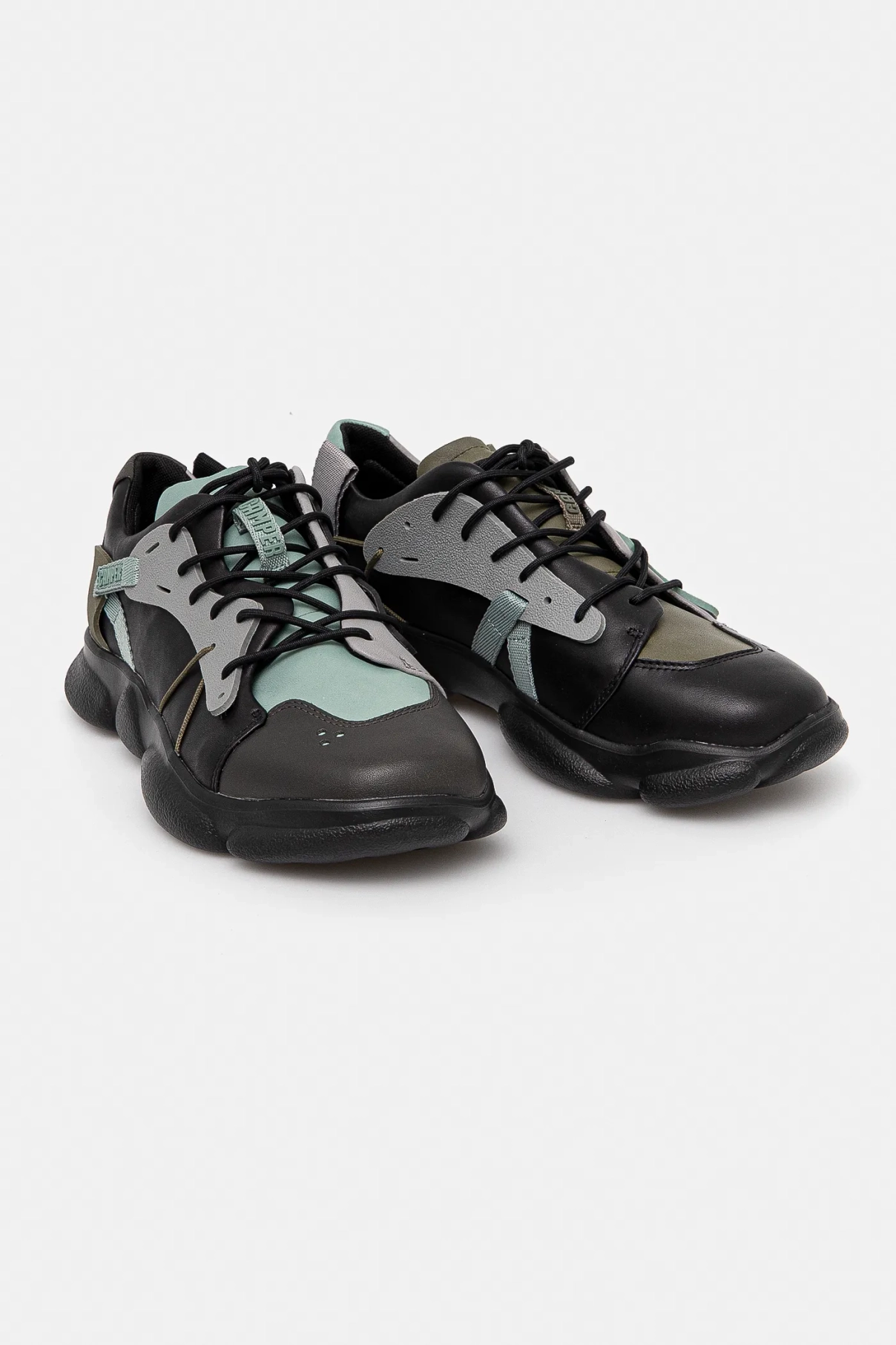 Кроссовки TWS Camper, черный
Кроссовки TWS Camper, черный