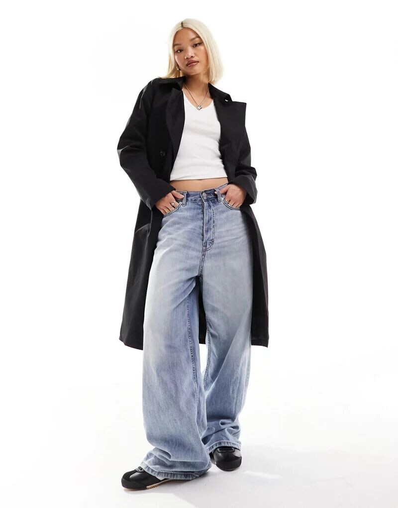 Черный удлиненный тренч Noisy May
Черный удлиненный тренч Noisy May