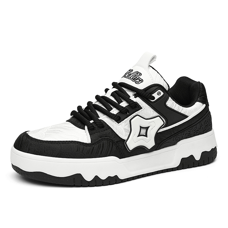 TCELLARS Низкие скейтерские кроссовки мужские Silk Black, цвет Silk Black
TCELLARS Низкие скейтерские кроссовки мужские Silk Black, цвет Silk Black