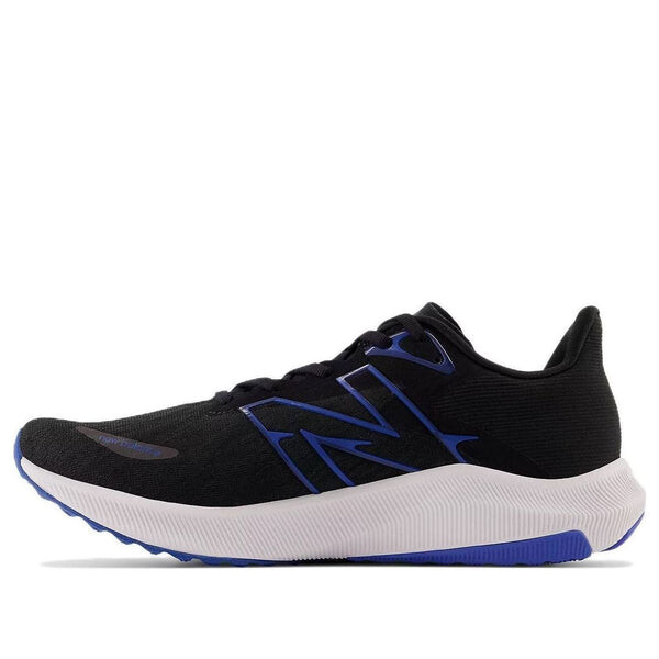 Кроссовки fuelcell propel v3 New Balance, черный
Кроссовки fuelcell propel v3 New Balance, черный