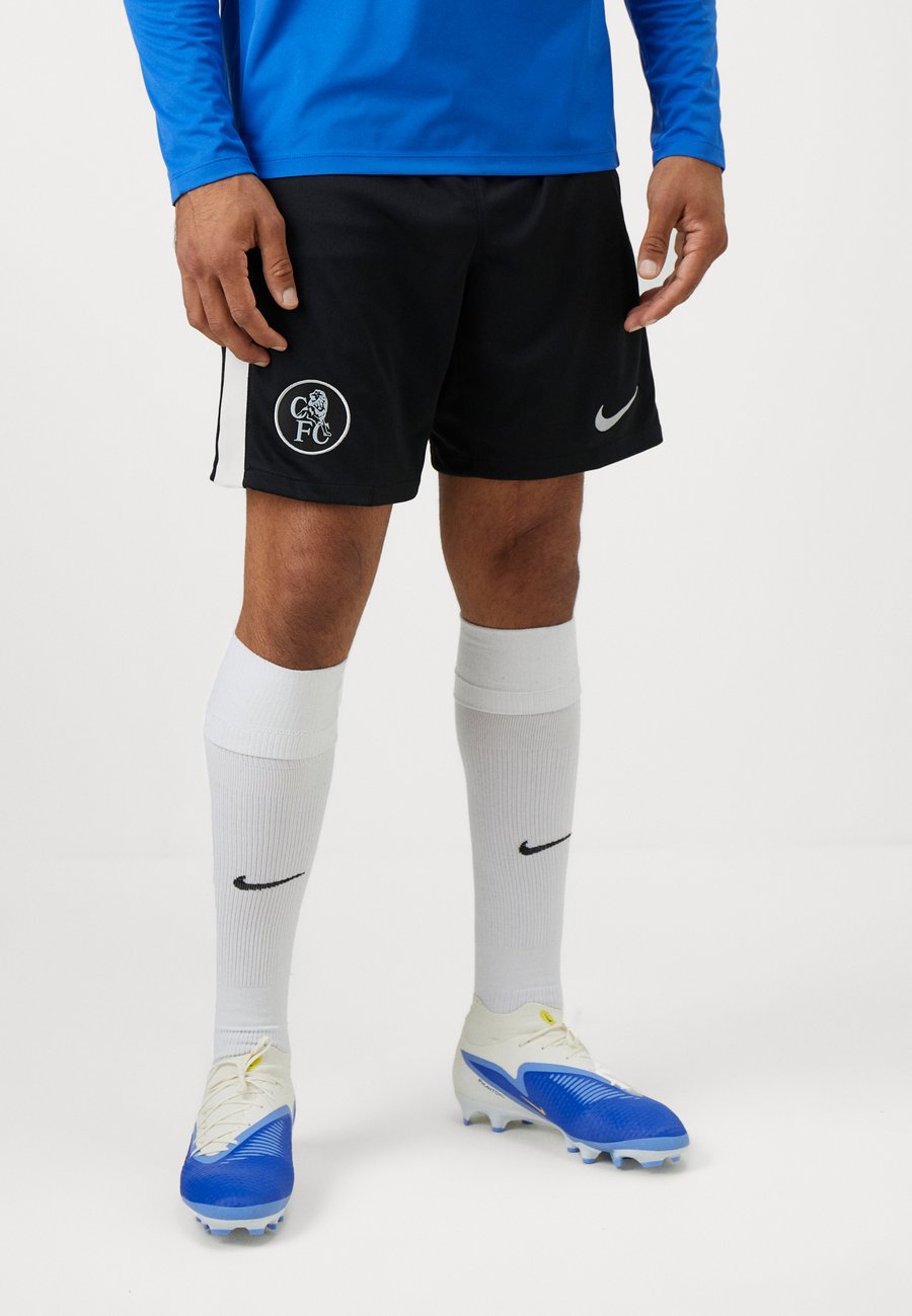 Спортивные шорты Nike Performance CHELSEA FC 2025/26 STADIUM THIRD, Black/Field Silver-Coloured/Black
Спортивные шорты Nike Performance CHELSEA FC 2025/26 STADIUM THIRD, Black/Field Silver-Coloured/Black