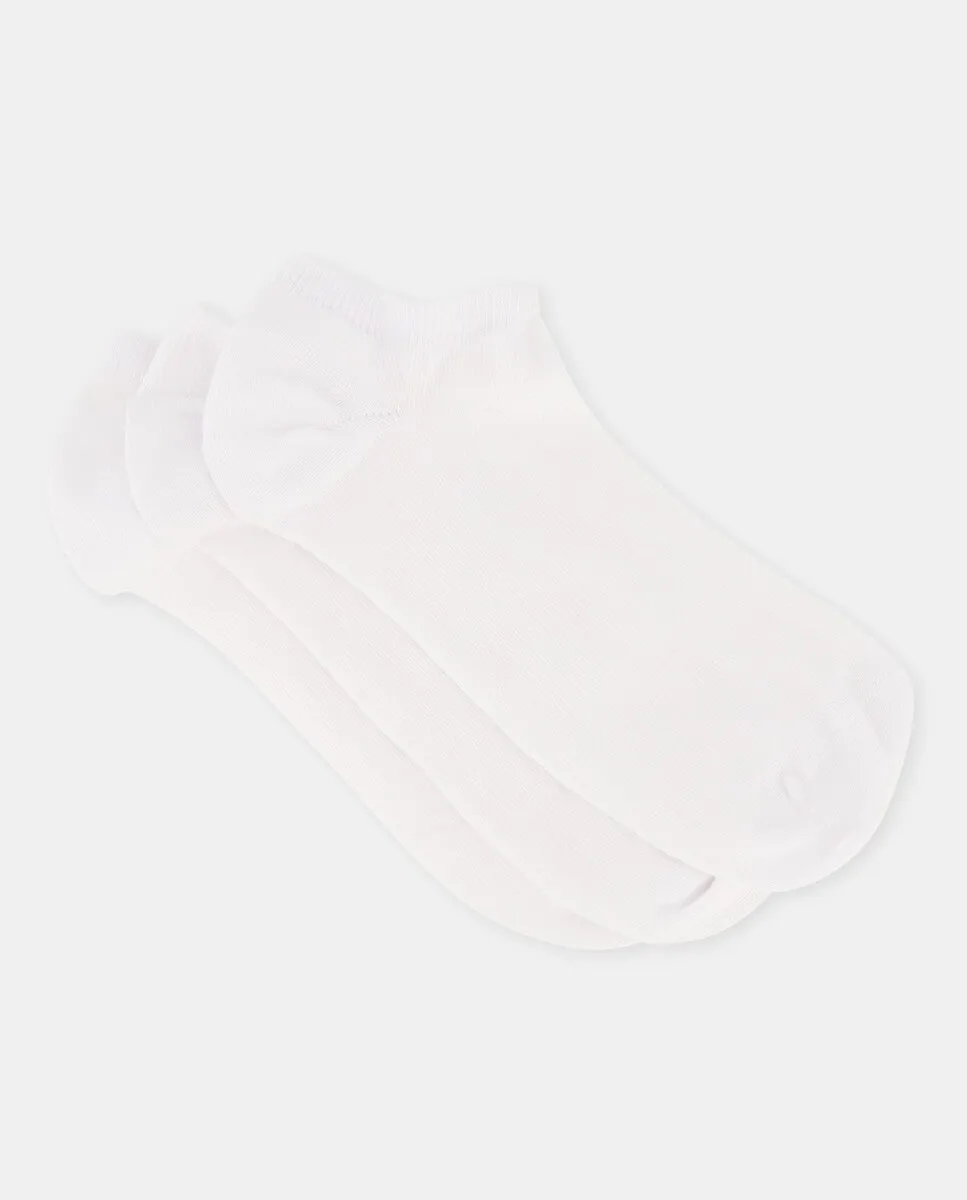 Набор из трех невидимых девичьих носков однотонного цвета Cotton Juice, белый
Набор из трех невидимых девичьих носков однотонного цвета Cotton Juice, белый