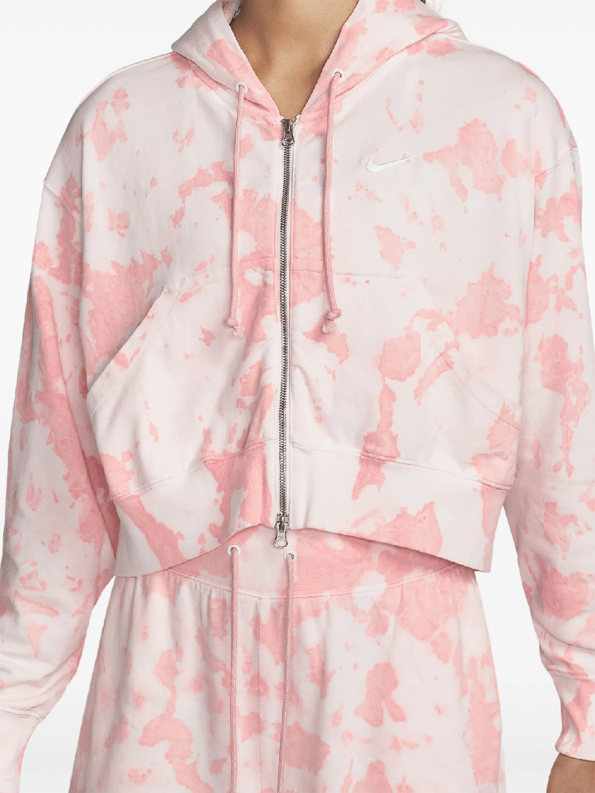 Худи Cloud-Dye Pulse/White Nike, розовый
Худи Cloud-Dye Pulse/White Nike, розовый