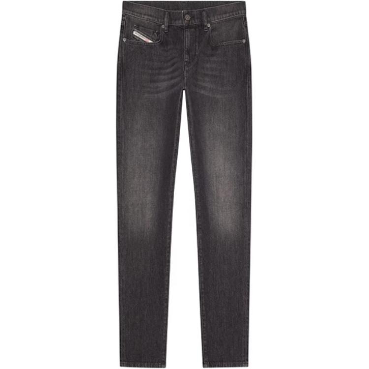 Diesel Мужские джинсы, черные, средней толщины, другие цвета
Diesel Мужские джинсы, черные, средней толщины, другие цвета