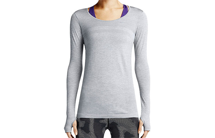 Футболка женская серая Nike
Футболка женская серая Nike