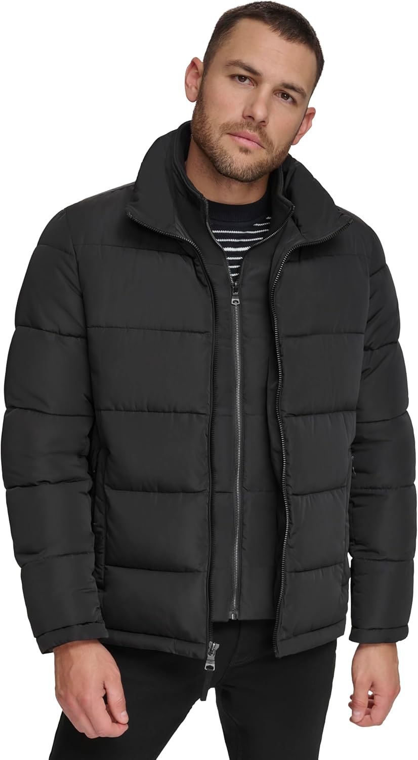 Мужская стеганая куртка Calvin Klein Heavyweight с утеплителем и застежкой-молнией спереди, Black
Мужская стеганая куртка Calvin Klein Heavyweight с утеплителем и застежкой-молнией спереди, Black