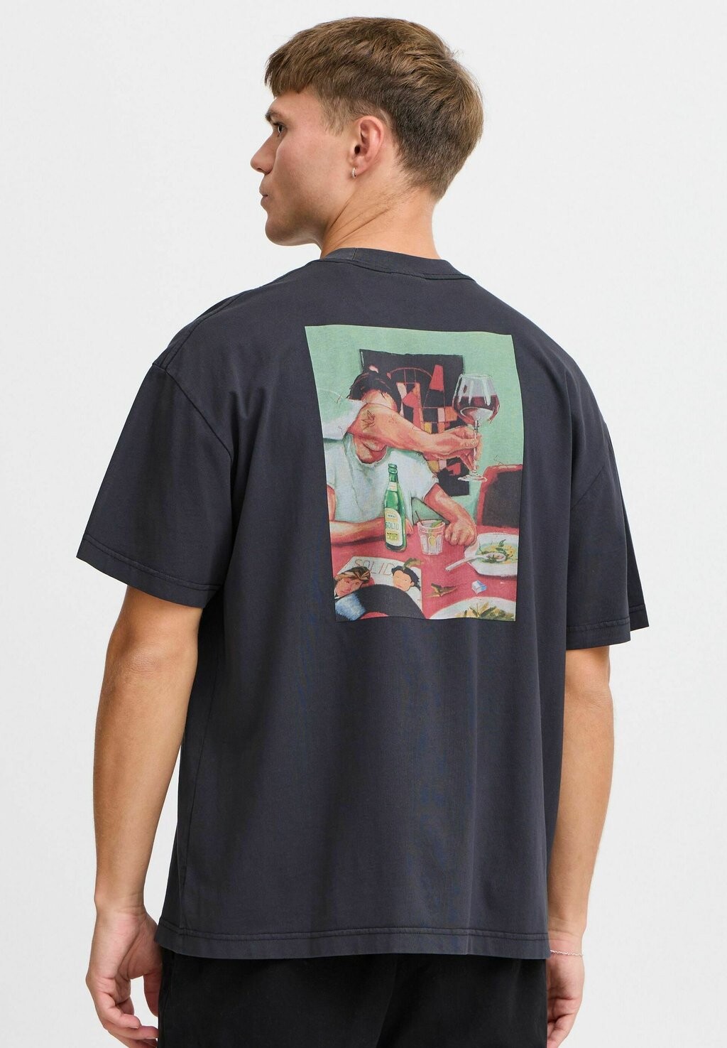 Футболка с принтом Solid, черный
Футболка с принтом Solid, черный