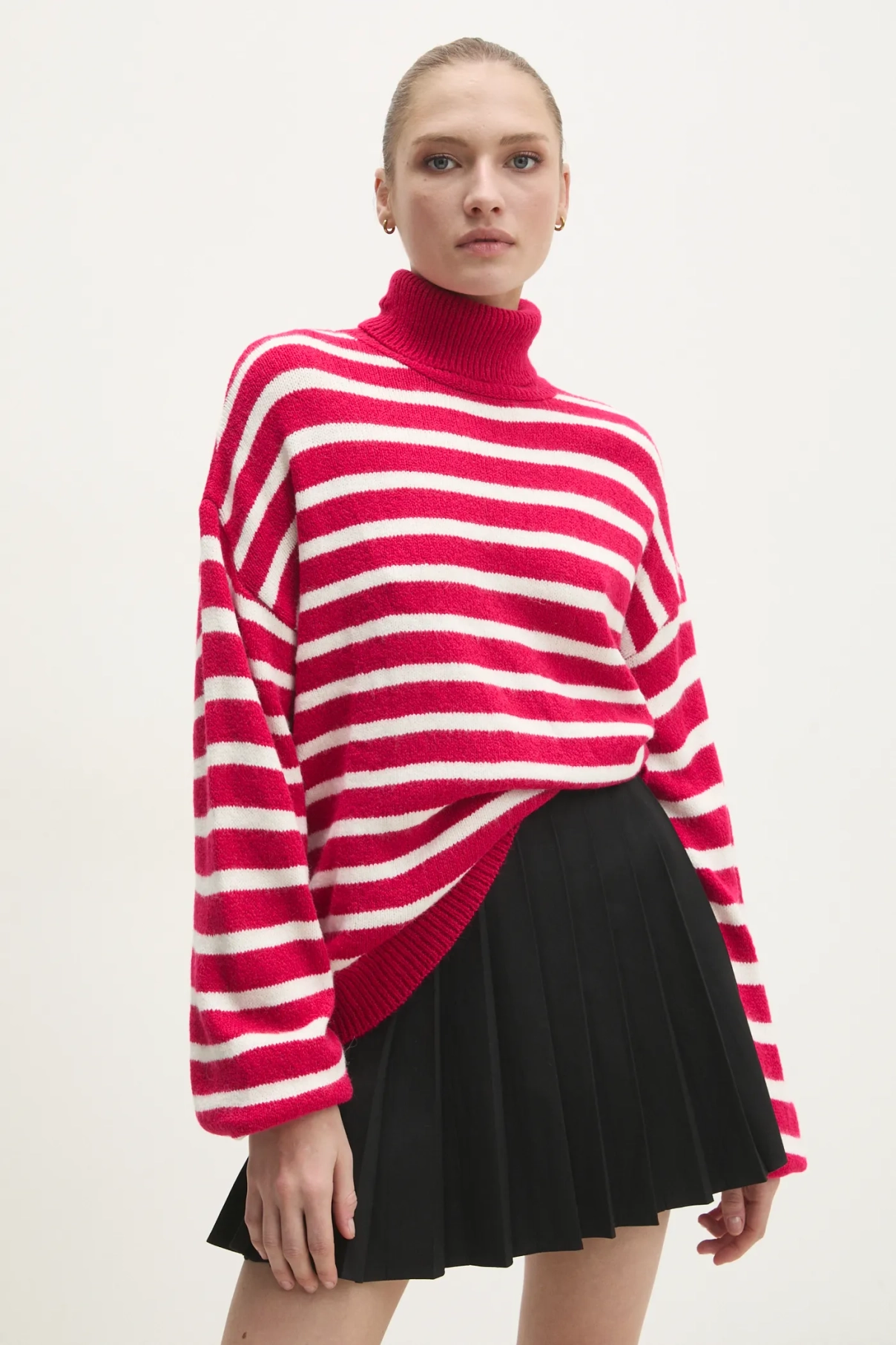 Свитер Answear Lab, красный
Свитер Answear Lab, красный