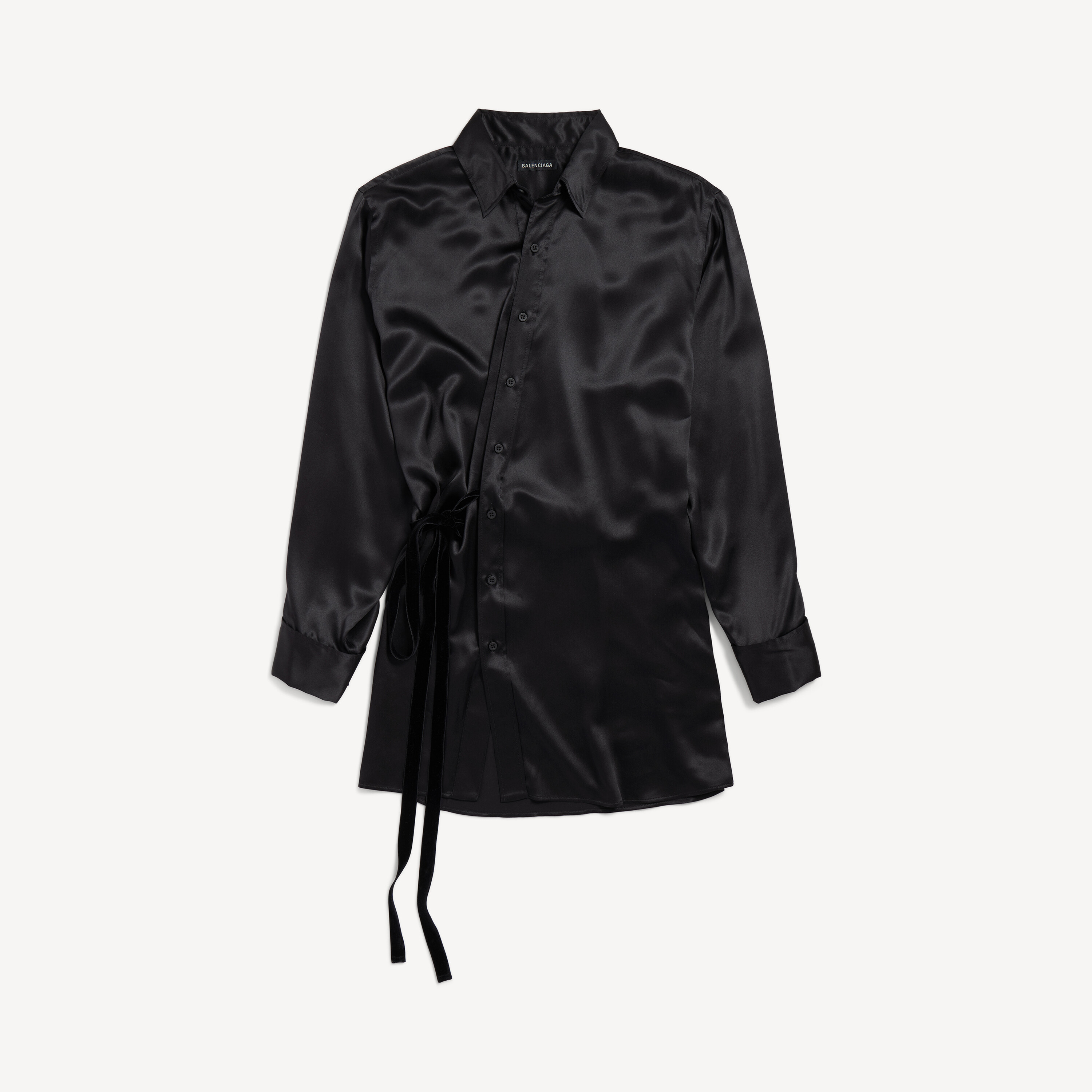 BALENCIAGA Женское платье с запахом черного цвета
BALENCIAGA Женское платье с запахом черного цвета