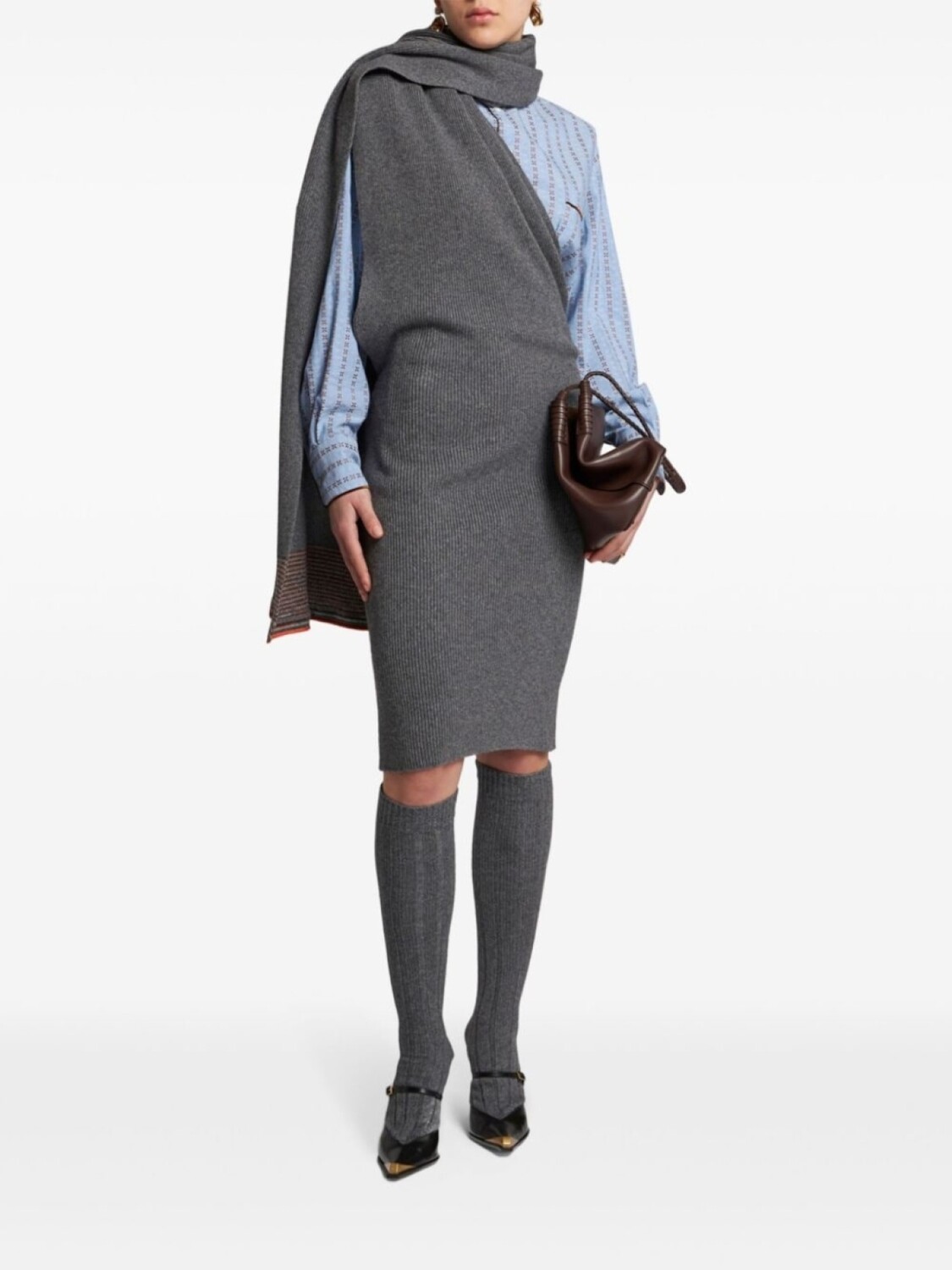 ETRO платье миди из трикотажного полотна, серый
ETRO платье миди из трикотажного полотна, серый