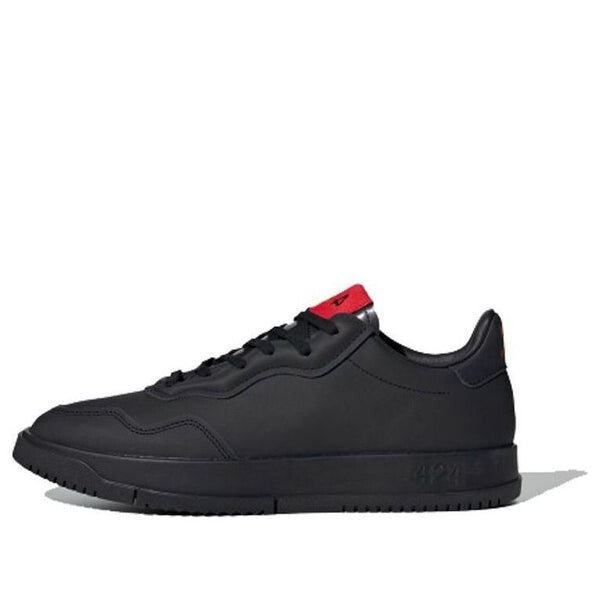 Кроссовки 424 x sc premiere Adidas, черный
Кроссовки 424 x sc premiere Adidas, черный