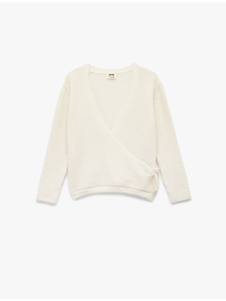 СВИТЕРЫ в цвете экрю KOTON
СВИТЕРЫ в цвете экрю KOTON