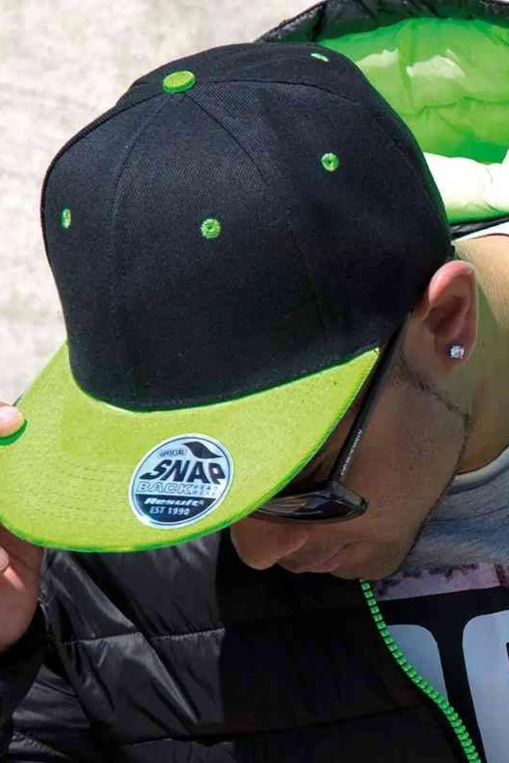 Оригинальная двухцветная кепка Snapback с плоским козырьком Core Bronx Result, черный
Оригинальная двухцветная кепка Snapback с плоским козырьком Core Bronx Result, черный