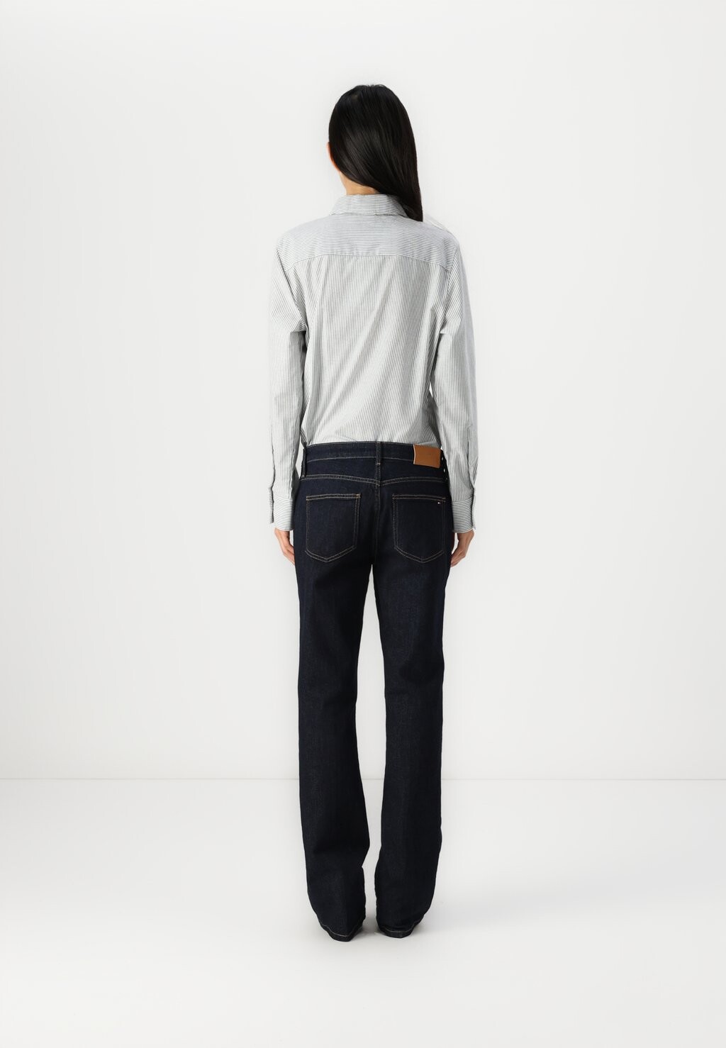 Джинсы Bootcut BOOTCUT Tommy Hilfiger, темно-синий деним
Джинсы Bootcut BOOTCUT Tommy Hilfiger, темно-синий деним