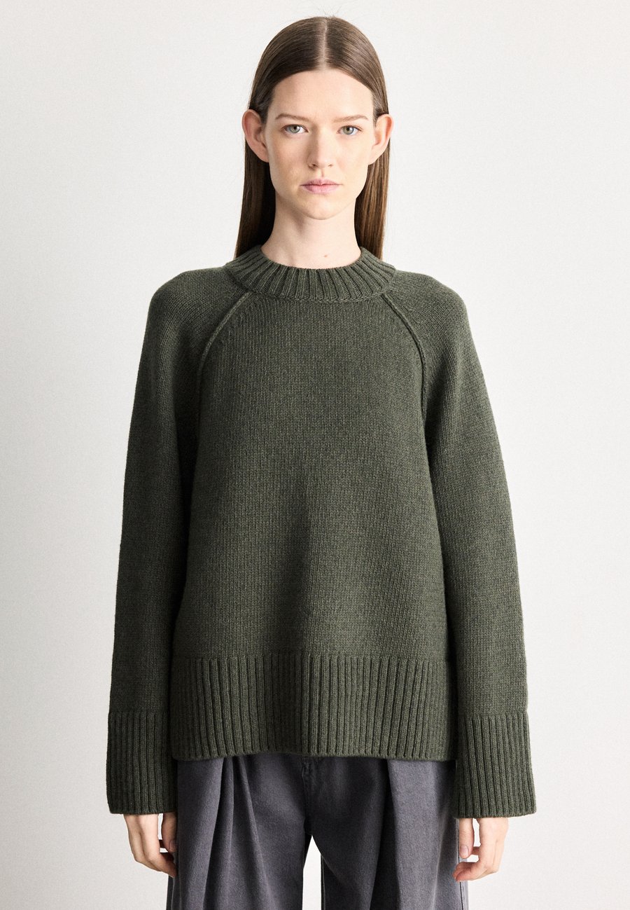 Джемпер Barbour ASHDON JUMPER, Sage/Green
Джемпер Barbour ASHDON JUMPER, Sage/Green