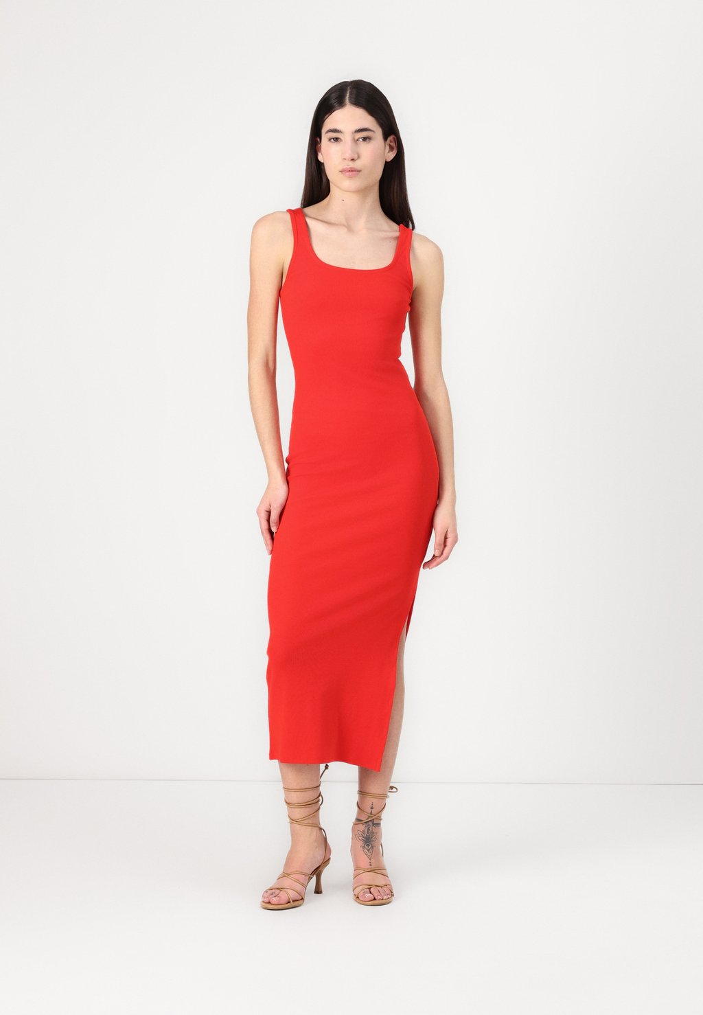 Платье из джерси VMCHLOE - Shift dress Vero Moda, красный
Платье из джерси VMCHLOE - Shift dress Vero Moda, красный