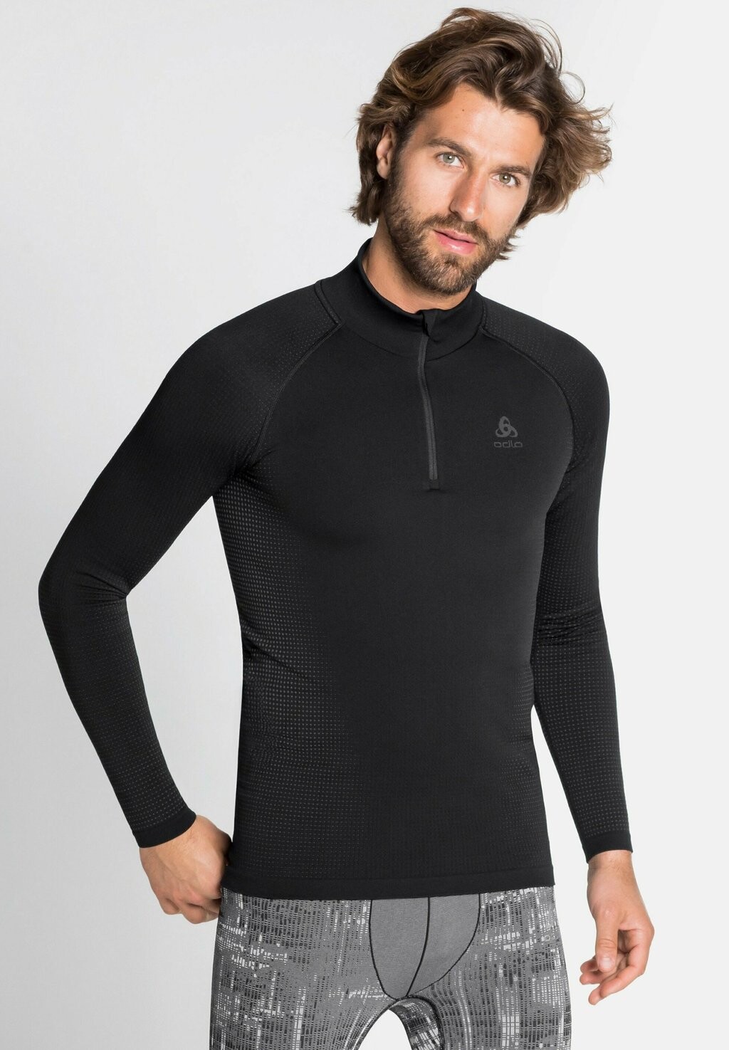 Майка/рубашка PERFORMANCE WARM TURTLE NECK HALF ODLO, цвет black-new odlo graphite grey
Майка/рубашка PERFORMANCE WARM TURTLE NECK HALF ODLO, цвет black-new odlo graphite grey