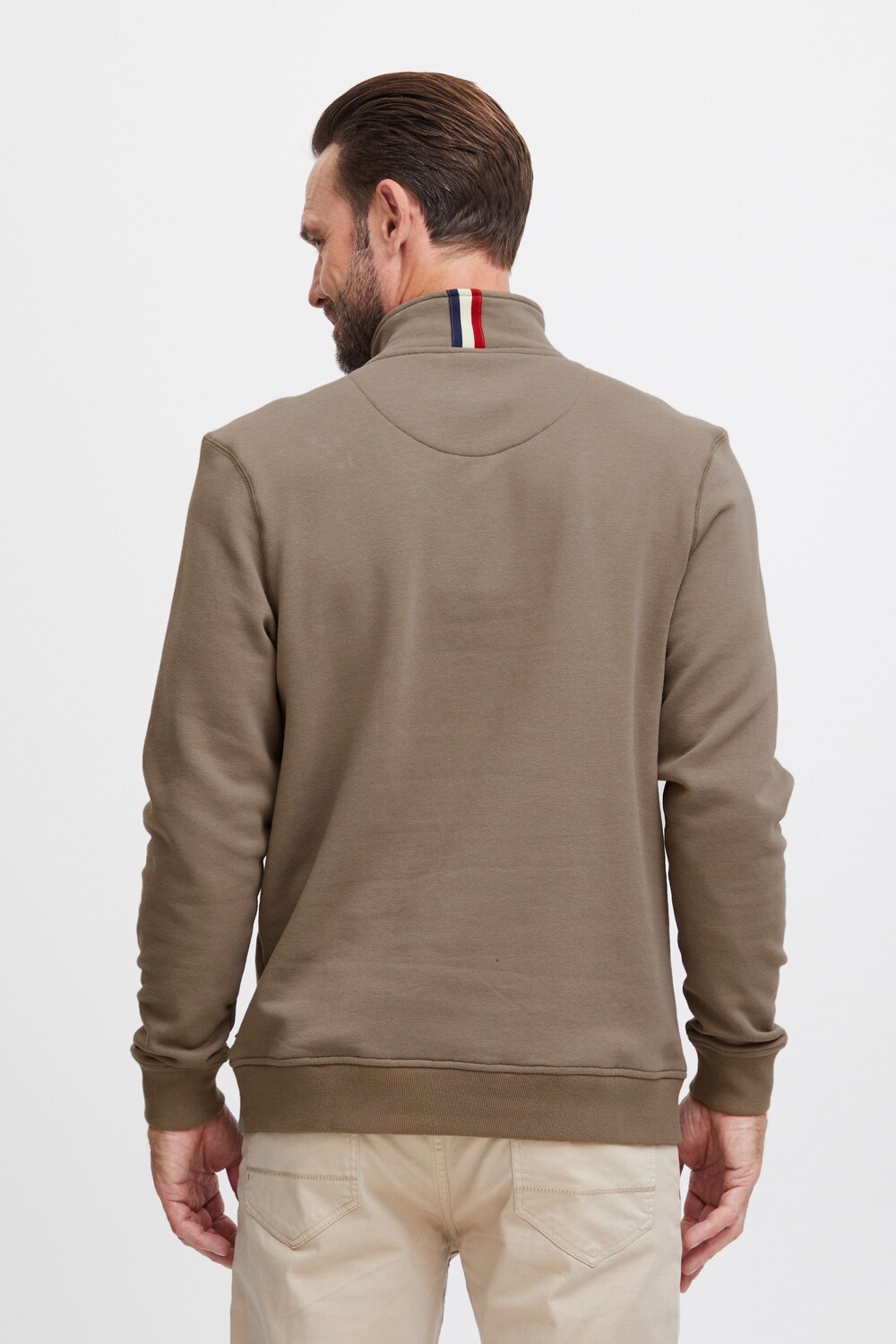 Пуловер FQ1924 Troyer FQWilliam, зеленый
Пуловер FQ1924 Troyer FQWilliam, зеленый