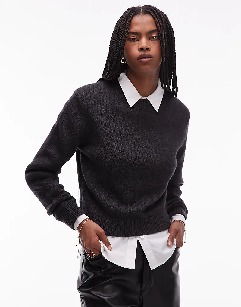 & Other Stories шерстяной свитер премиум-класса черного цвета
& Other Stories шерстяной свитер премиум-класса черного цвета