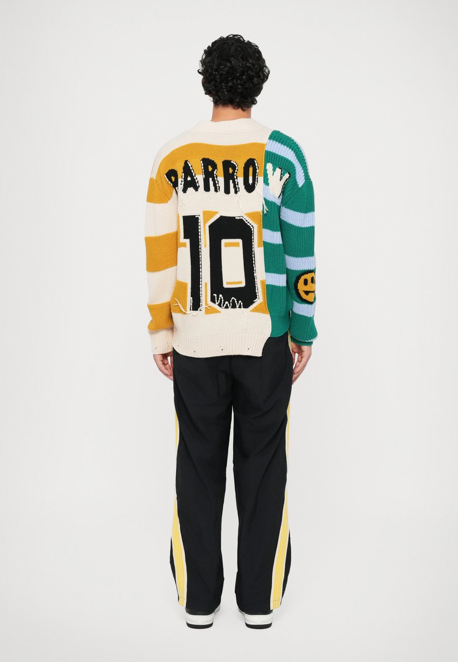 Кардиган Barrow CARDIGAN UNISEX, Multi-Coloured
Кардиган Barrow CARDIGAN UNISEX, Multi-Coloured