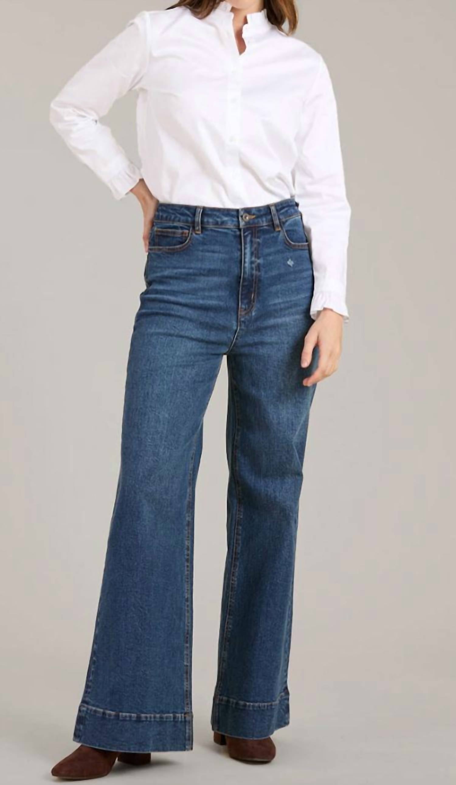 Расклешенные джинсы с высокой посадкой в темном дениме Tyler Boe, Dark Denim
Расклешенные джинсы с высокой посадкой в темном дениме Tyler Boe, Dark Denim