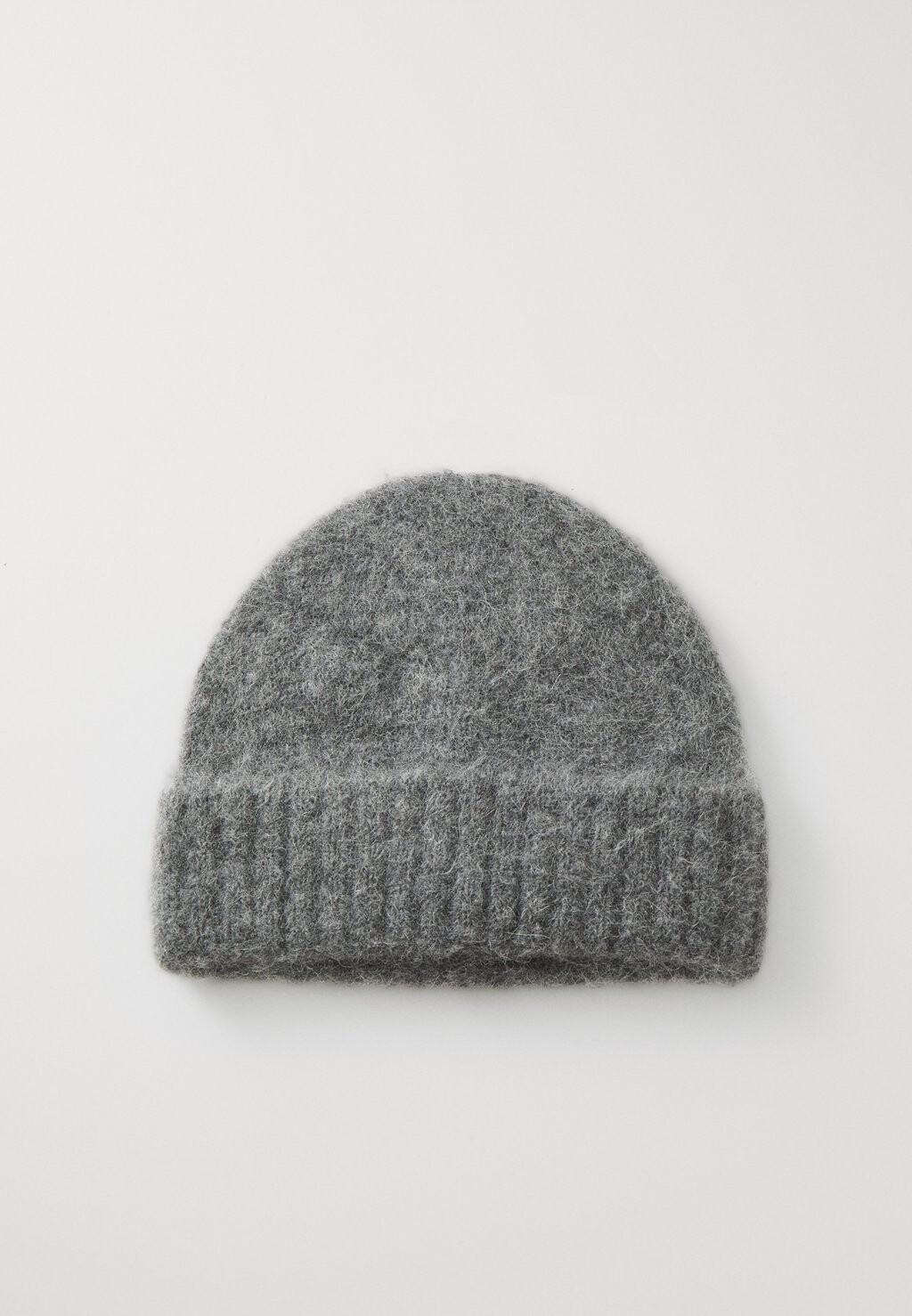 Шапка SAJEANNE BEANIE Samsøe Samsøe, серый
Шапка SAJEANNE BEANIE Samsøe Samsøe, серый
