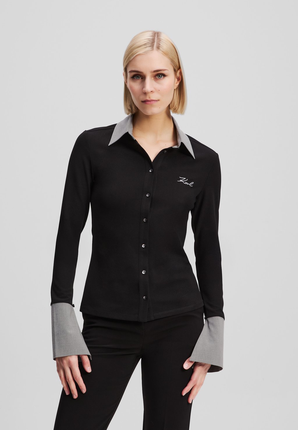 Блузка на пуговицах TAILORED KARL LAGERFELD, черный
Блузка на пуговицах TAILORED KARL LAGERFELD, черный