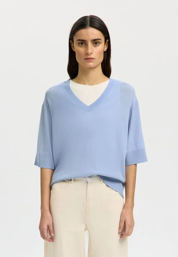 Базовая футболка с v-образным вырезом slfthea Selected, Cashmere Blue, Серый, Базовая футболка с v-образным вырезом slfthea Selected, Cashmere Blue
Базовая футболка с v-образным вырезом slfthea Selected, Cashmere Blue, Серый, Базовая футболка с v-образным вырезом slfthea Selected, Cashmere Blue