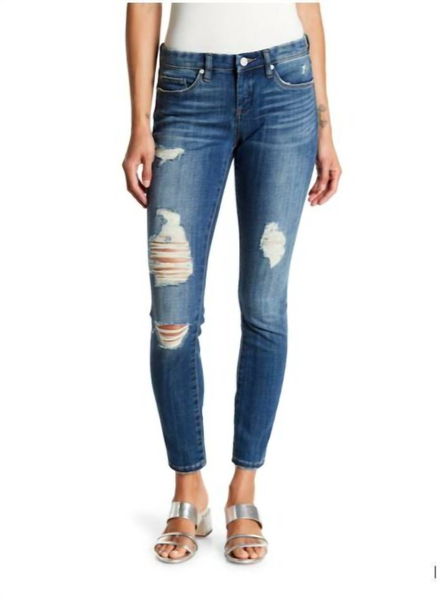 Джинсы Reade Classic Skinny Ankle Jeans с потертостями синего цвета BLANKNYC
Джинсы Reade Classic Skinny Ankle Jeans с потертостями синего цвета BLANKNYC