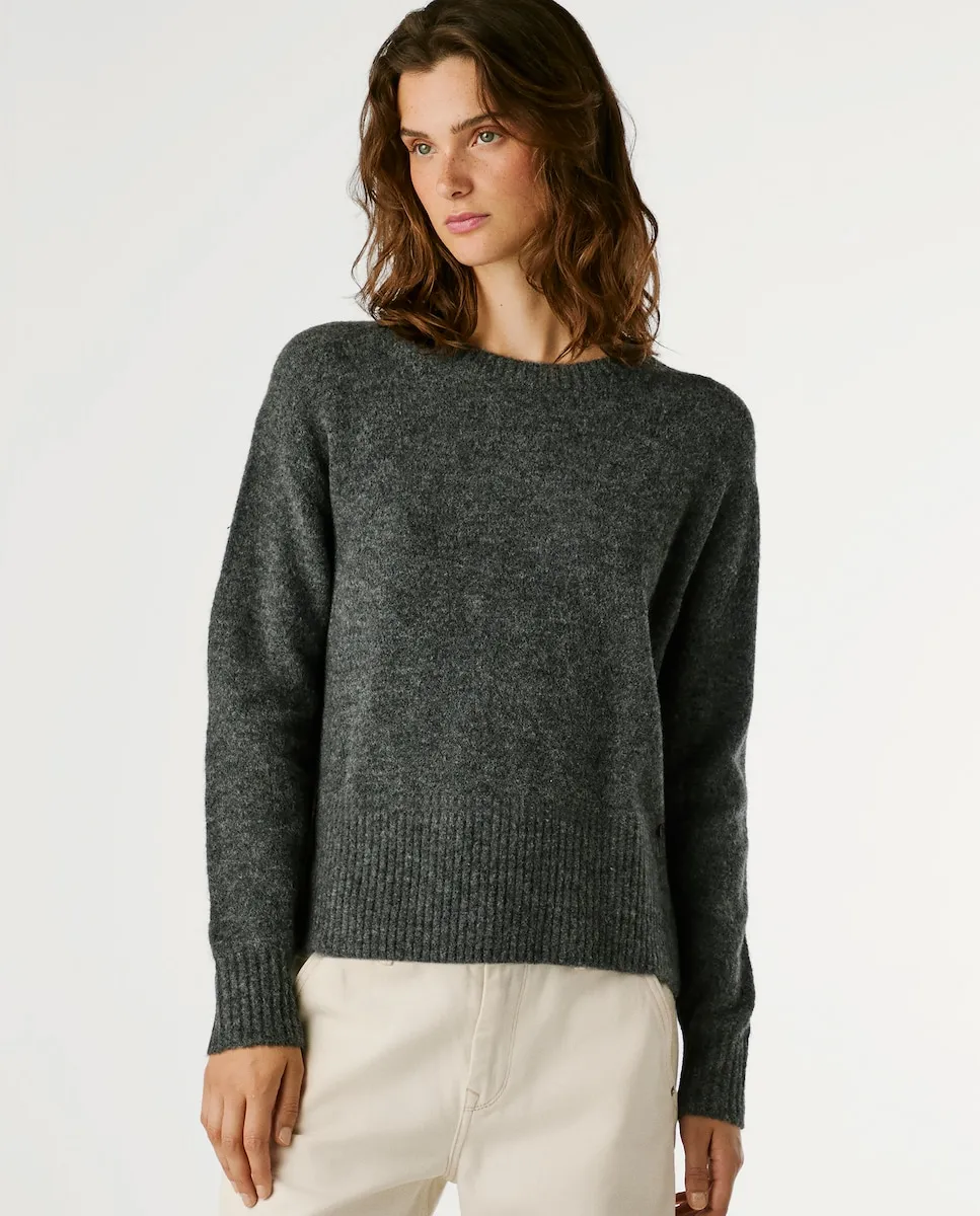 Женский джемпер с круглым вырезом и разрезом сзади Pepe Jeans, темно-серый
Женский джемпер с круглым вырезом и разрезом сзади Pepe Jeans, темно-серый