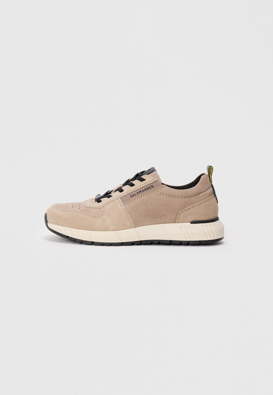 Кроссовки Salamander Trainers, Grey
Кроссовки Salamander Trainers, Grey