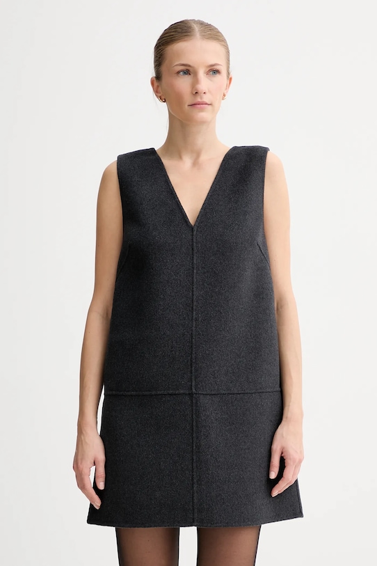 Платье с шерстью Calvin Klein, серый
Платье с шерстью Calvin Klein, серый