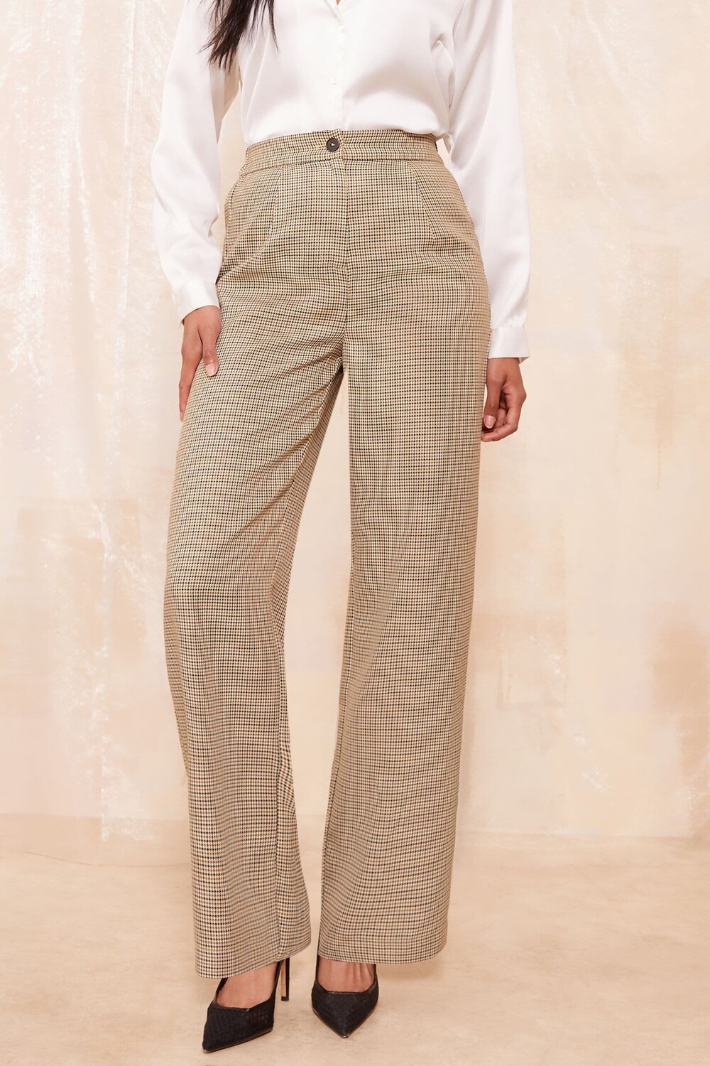 Широкие брюки в клетку по фигуре Friends Like These, коричневый
Широкие брюки в клетку по фигуре Friends Like These, коричневый