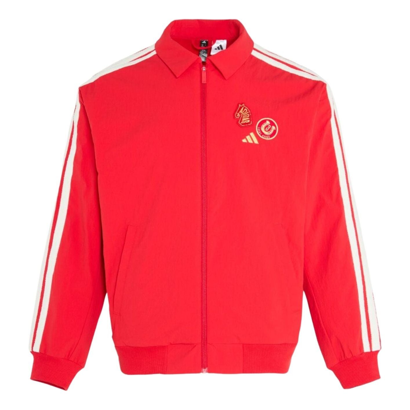Двусторонняя тканая куртка Adidas CNY с тремя полосками, цвет «Better Scarlet»
Двусторонняя тканая куртка Adidas CNY с тремя полосками, цвет «Better Scarlet»