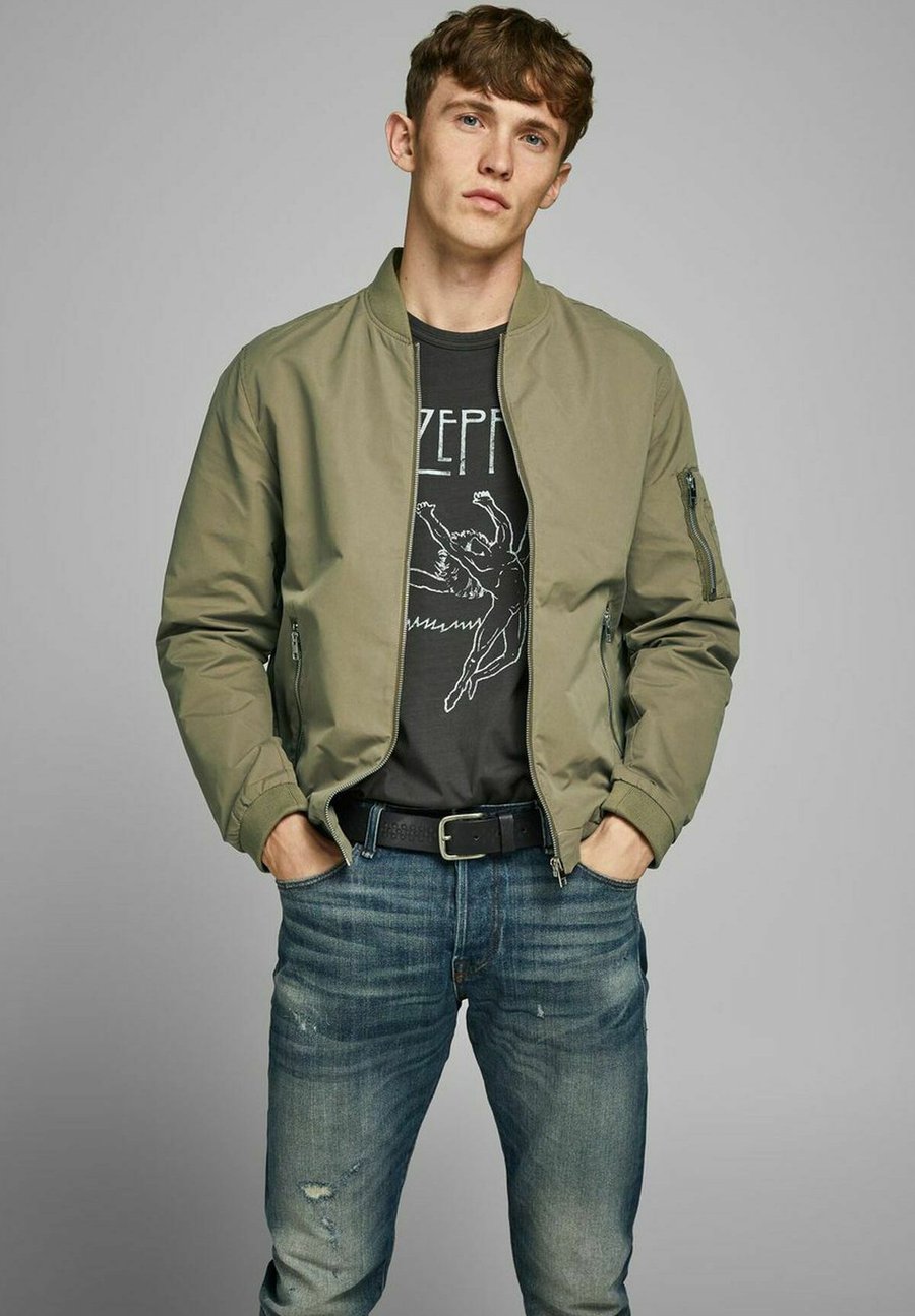 Куртка Jack & Jones BASIC ÜBERGANGS STRETCH OHNE KAPUZE ERUSH, Grün/Mottled Light Green
Куртка Jack & Jones BASIC ÜBERGANGS STRETCH OHNE KAPUZE ERUSH, Grün/Mottled Light Green