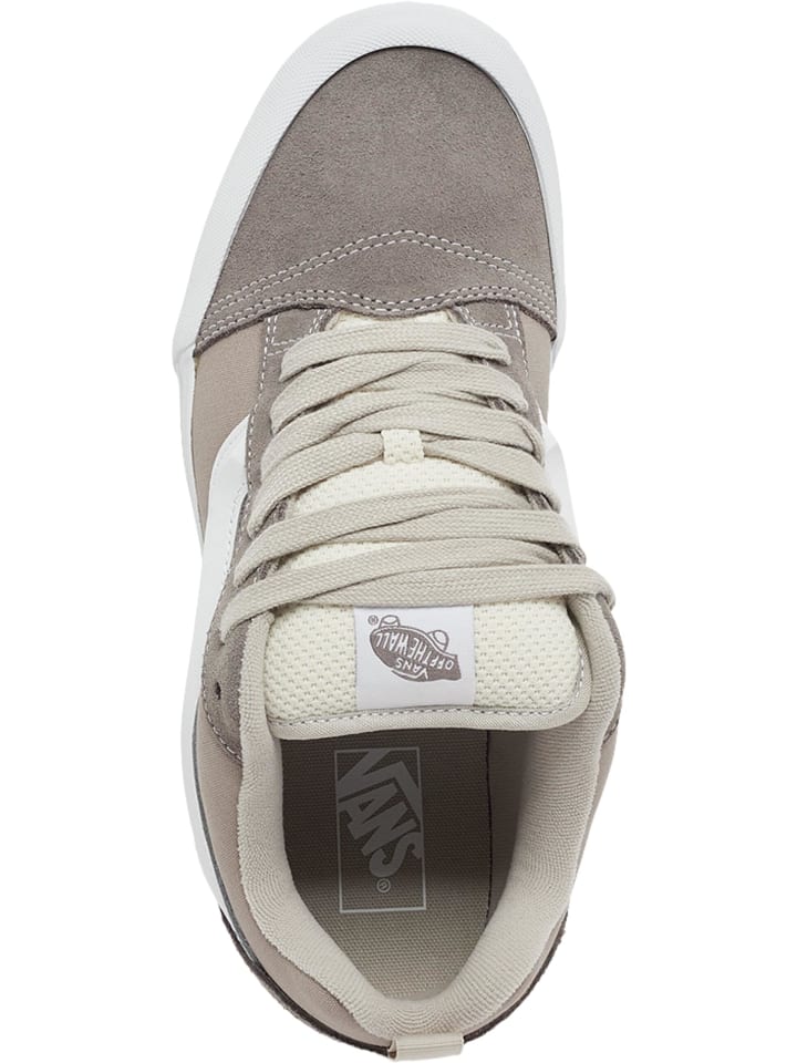 Низкие кроссовки Vans 
Низкие кроссовки Vans