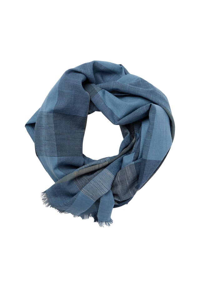 Простой шарф Casamoda, синий
Простой шарф Casamoda, синий