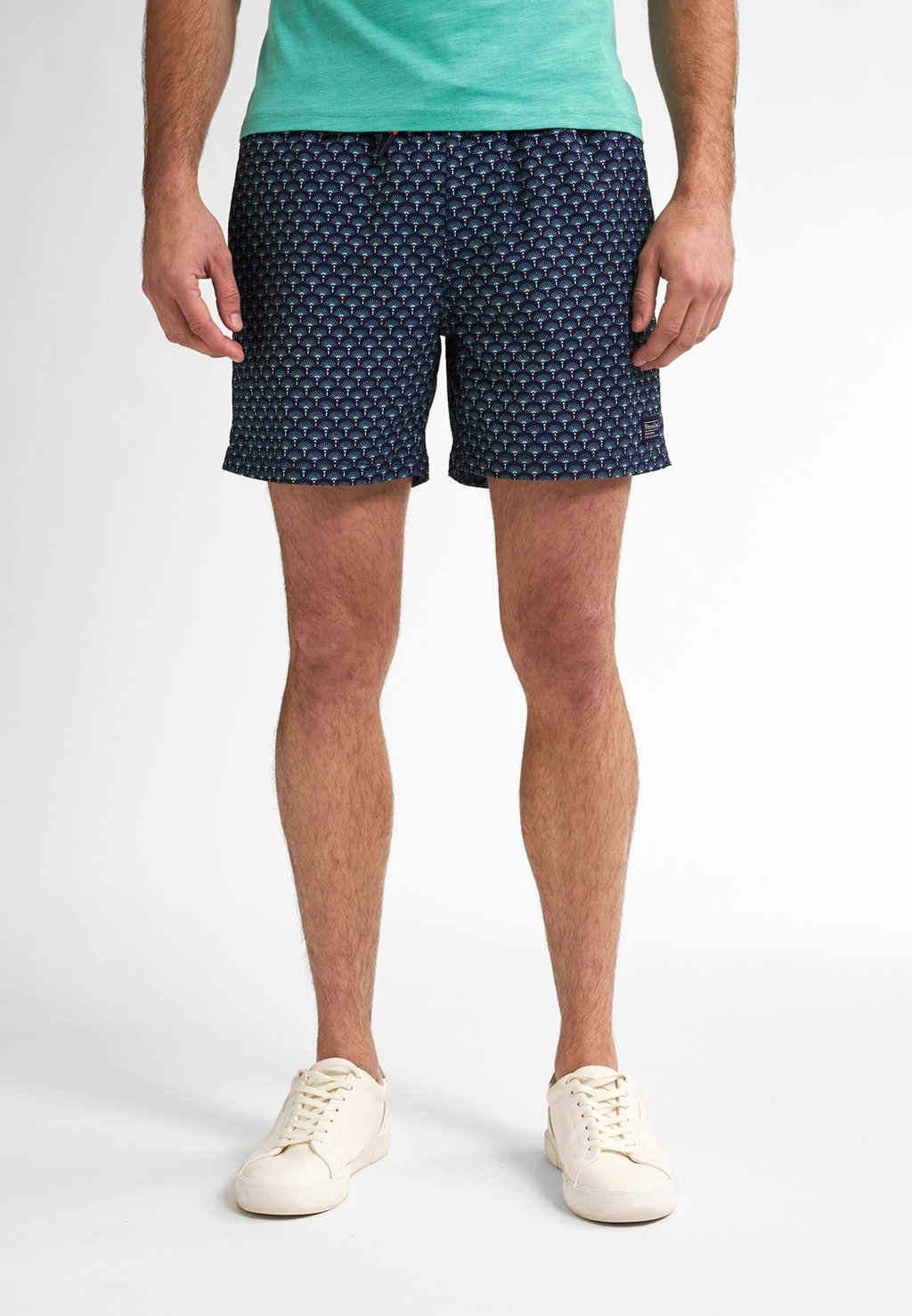 Шорты для плавания ALL-OVER PRINT SEASPRUCE Petrol Industries, синий
Шорты для плавания ALL-OVER PRINT SEASPRUCE Petrol Industries, синий