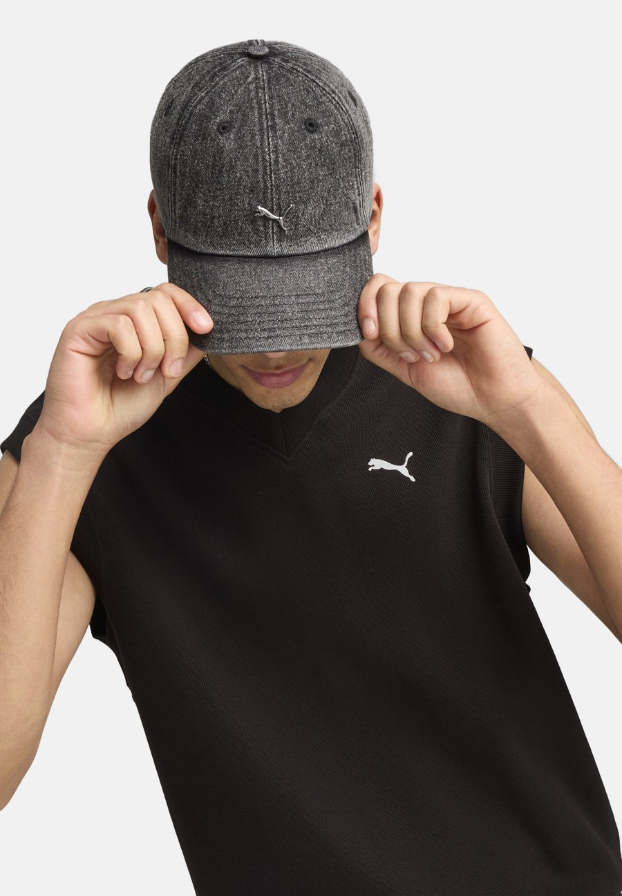 Бейсболка Puma WARDROBE ESS , Black
Бейсболка Puma WARDROBE ESS , Black